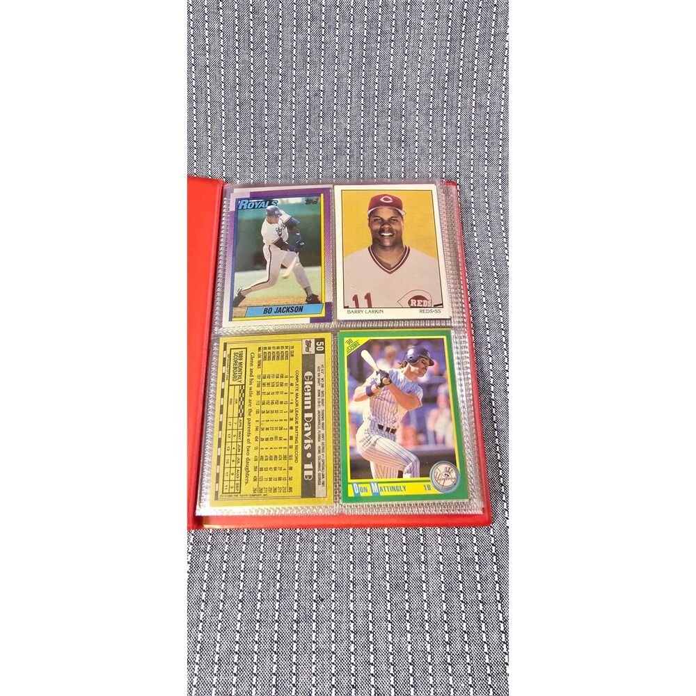 Baseball Card Album - Picture 2 of 9
